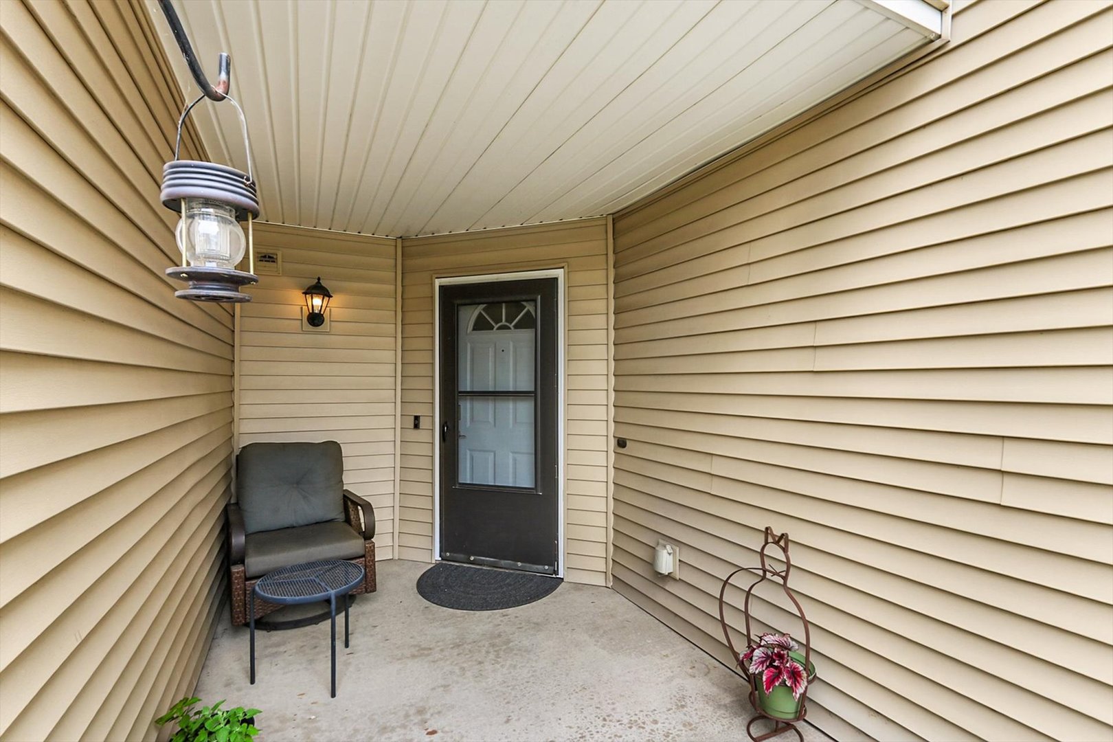 3413 Stoneway Court Property Photo 3