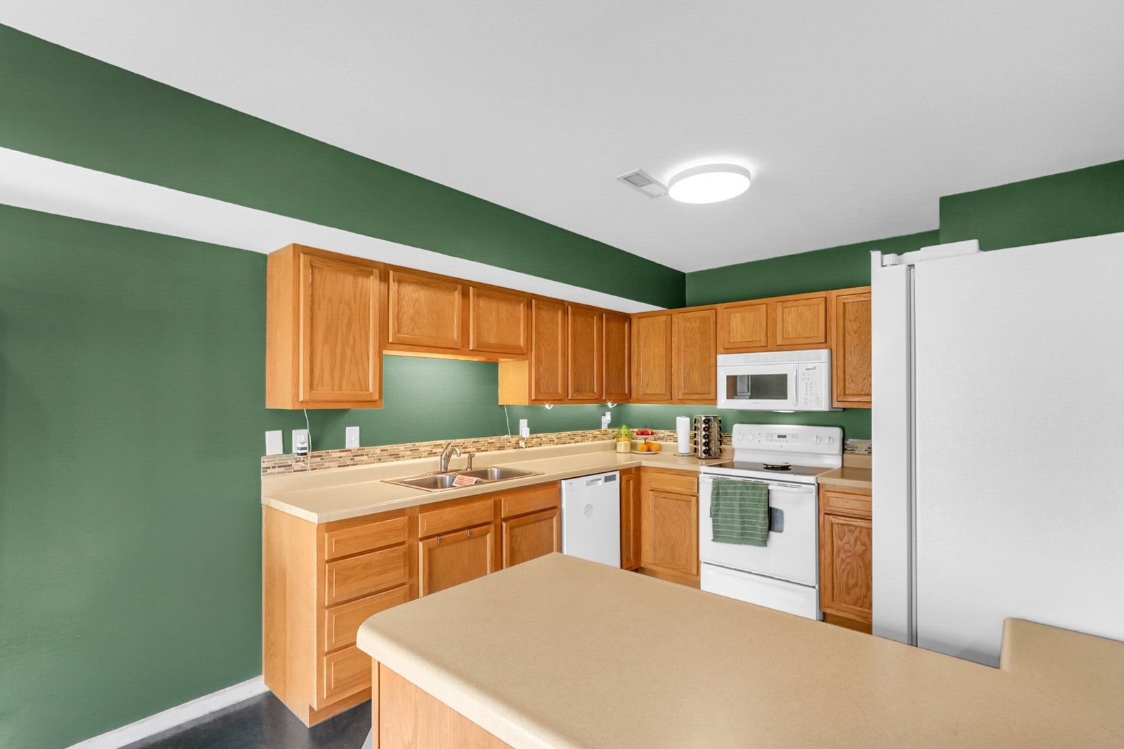 3413 Stoneway Court Property Photo 8