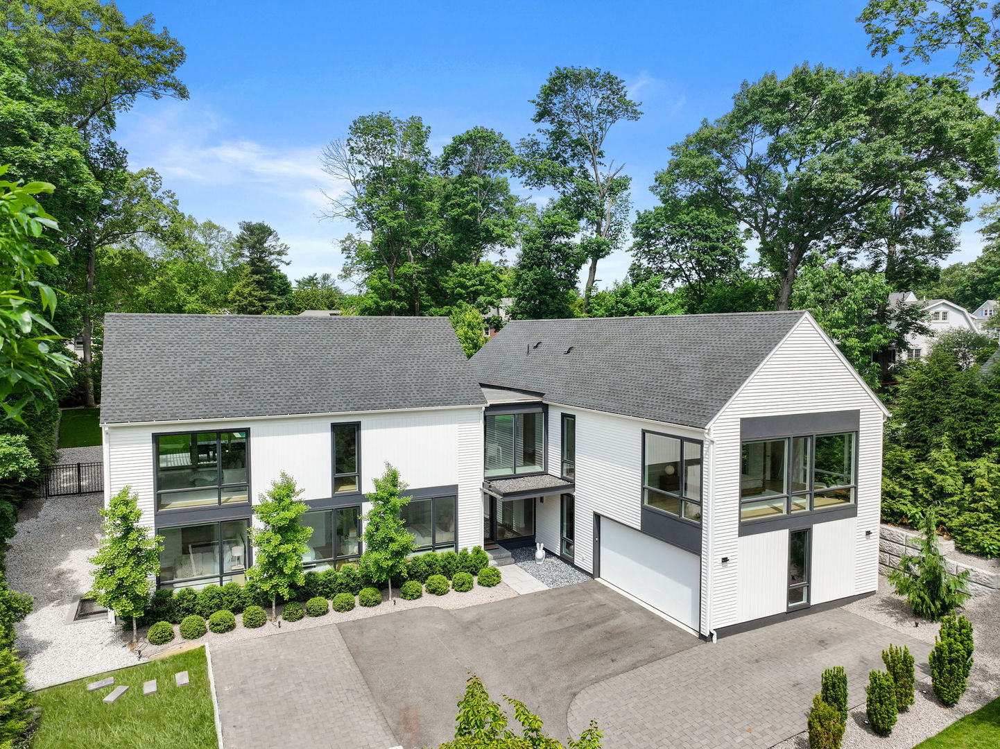 21 White Oak Road