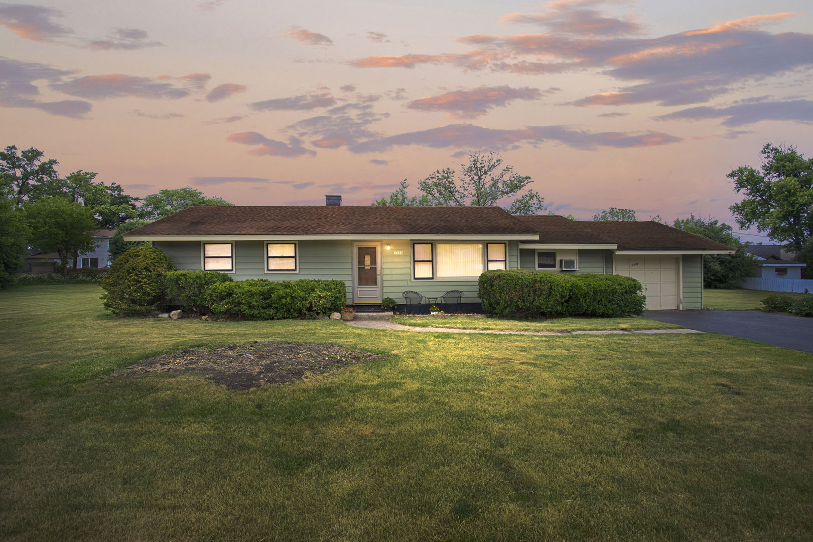 1350 63RD Place Property Photo 1