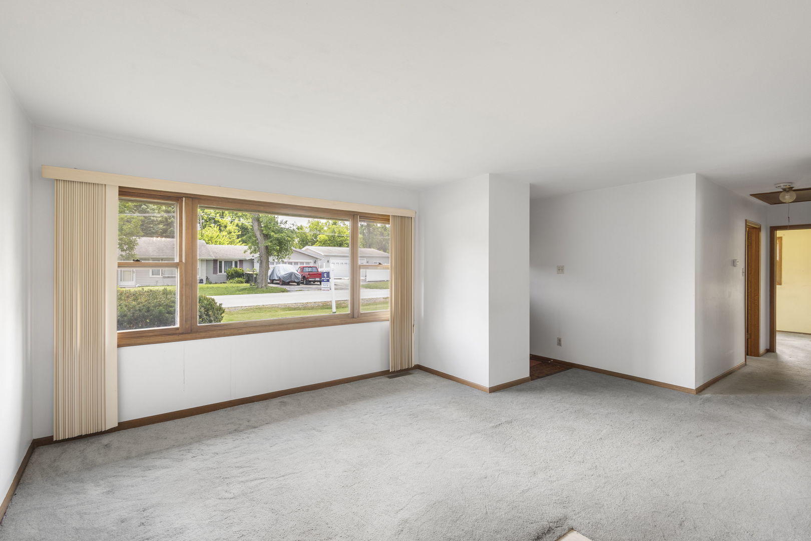 1350 63rd Place Property Photo 11