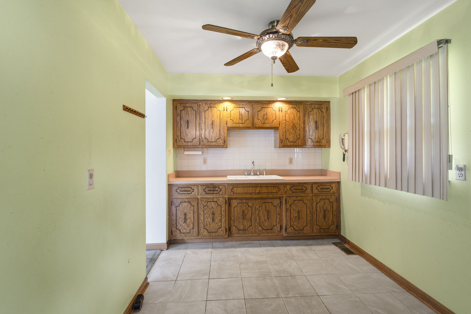 1350 63rd Place Property Photo 16