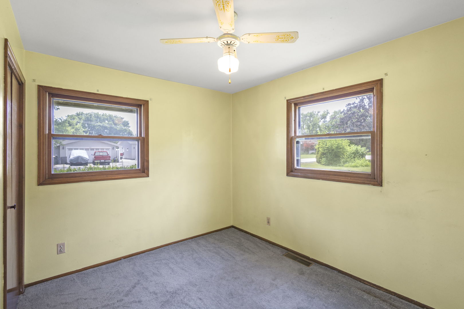 1350 63rd Place Property Photo 19