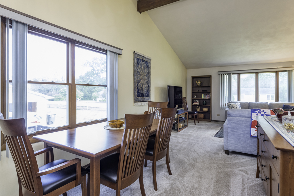 12674 W Crescent Avenue Property Photo 7