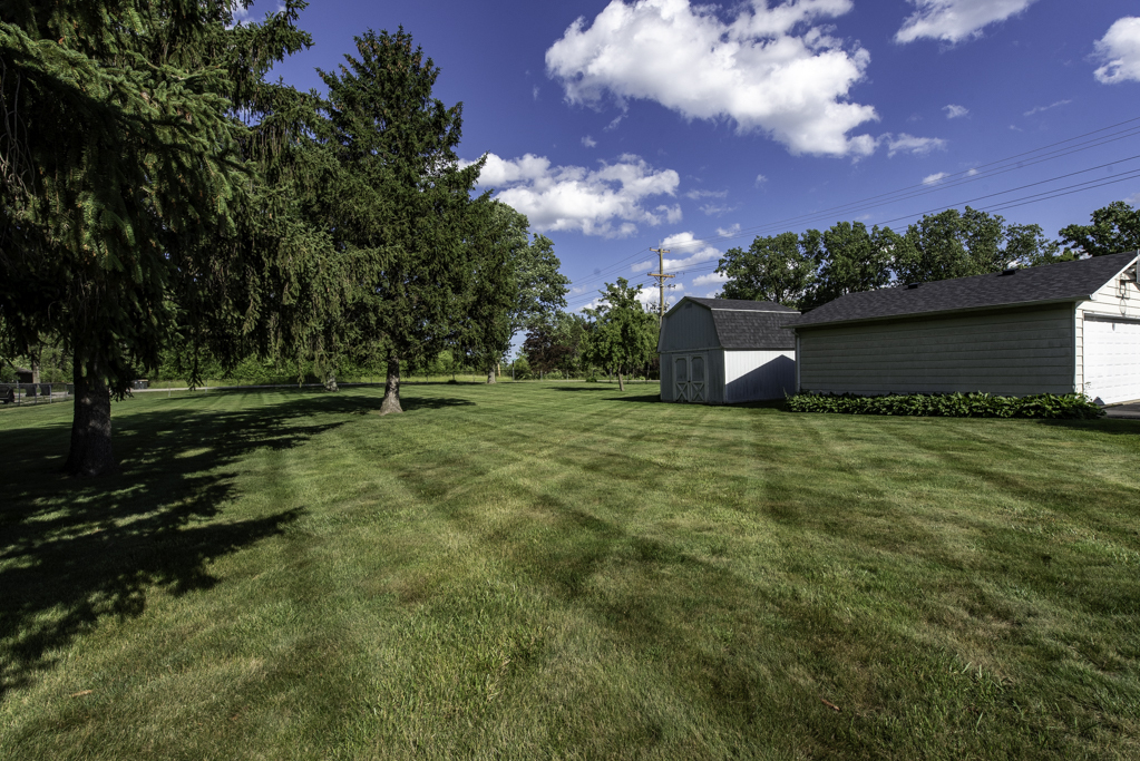 12674 W Crescent Avenue Property Photo 32