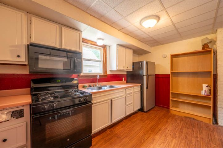 918 Jackson Avenue Property Photo 14