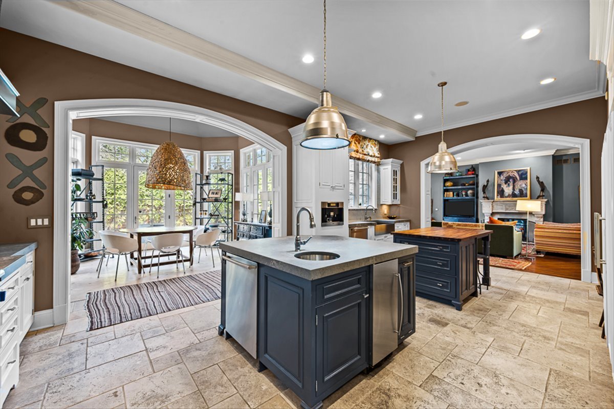 12672761 Property Photo 8