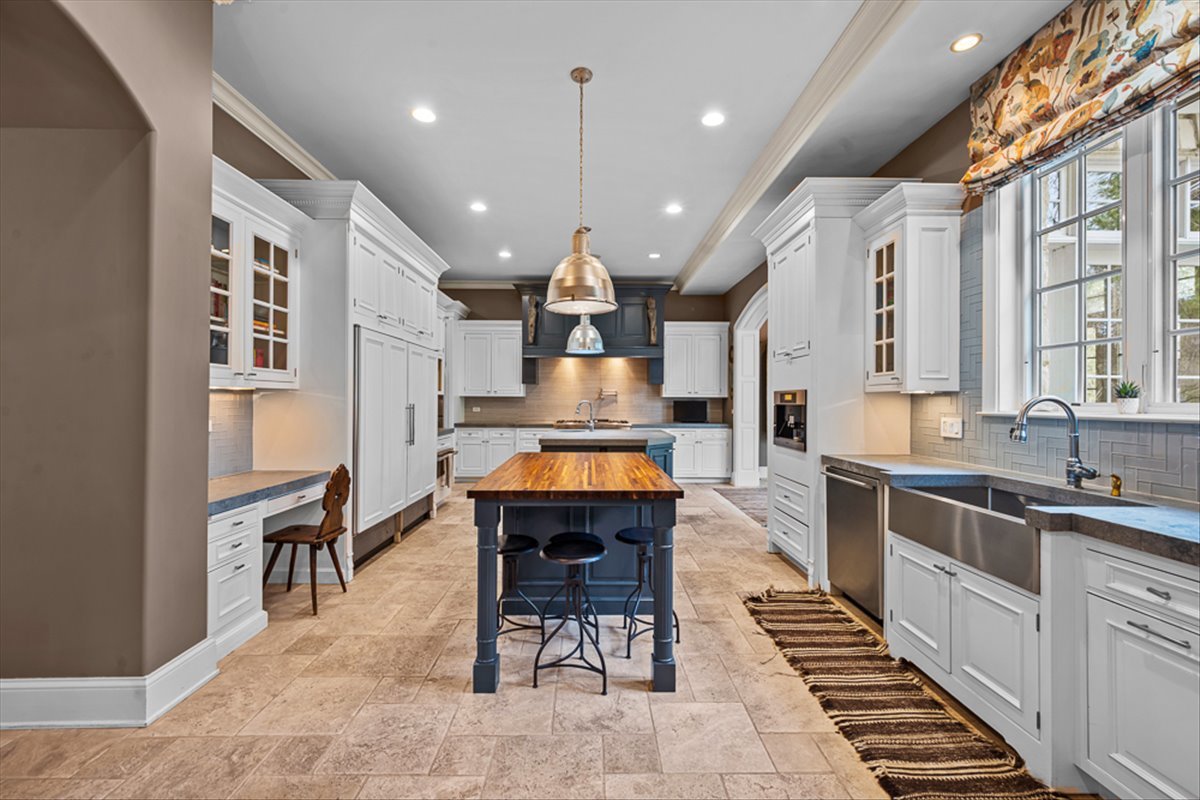 12672761 Property Photo 10