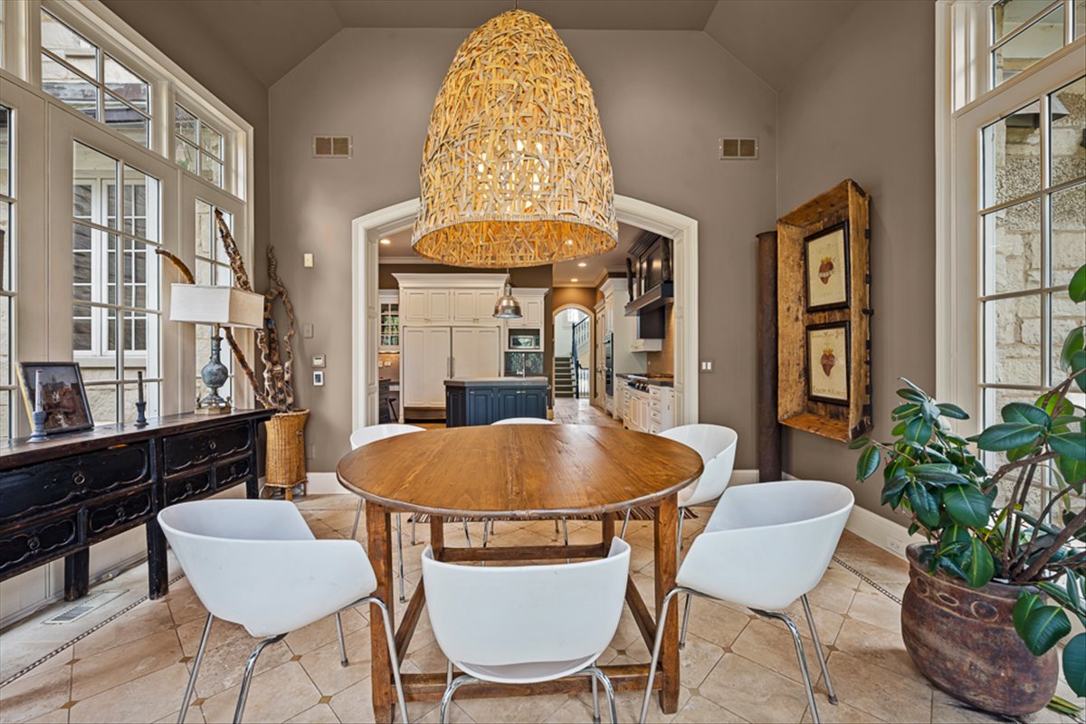 12672761 Property Photo 19