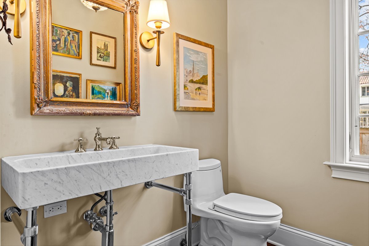 12672761 Property Photo 29