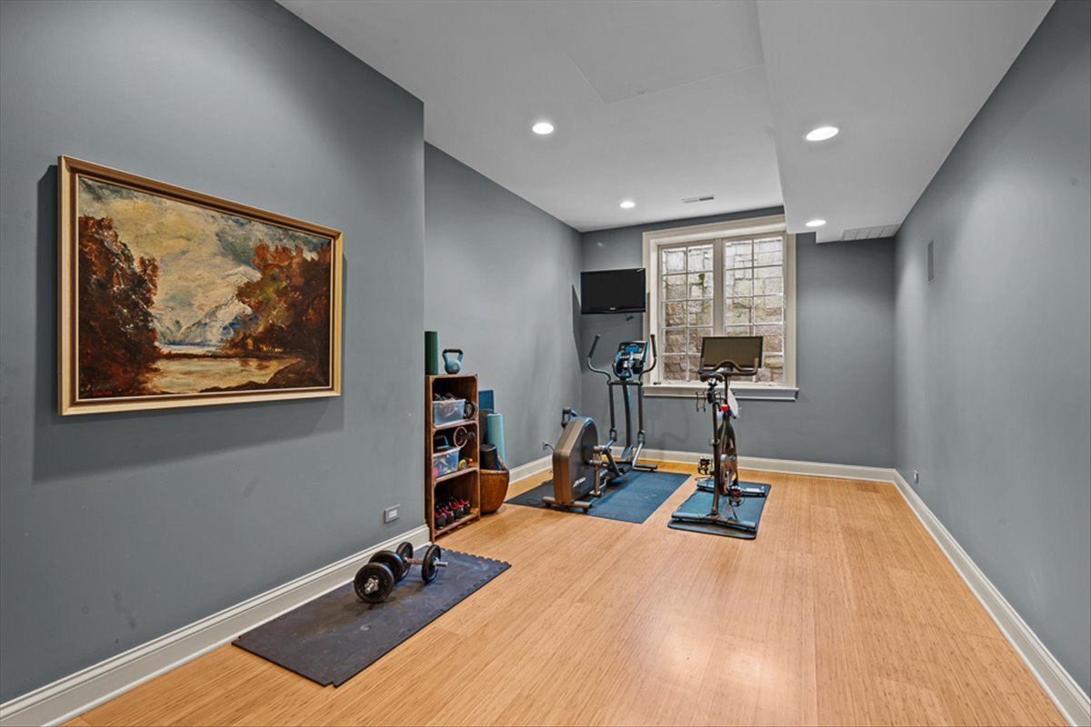 12672761 Property Photo 54