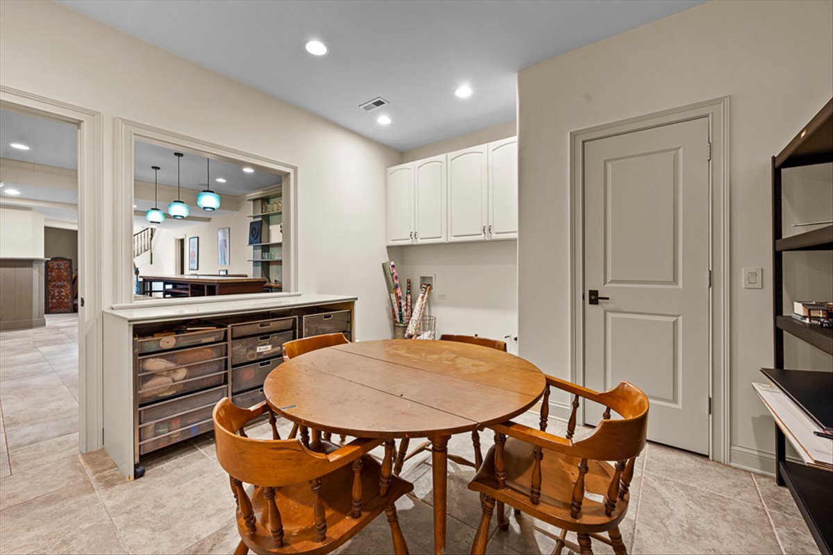 12672761 Property Photo 56