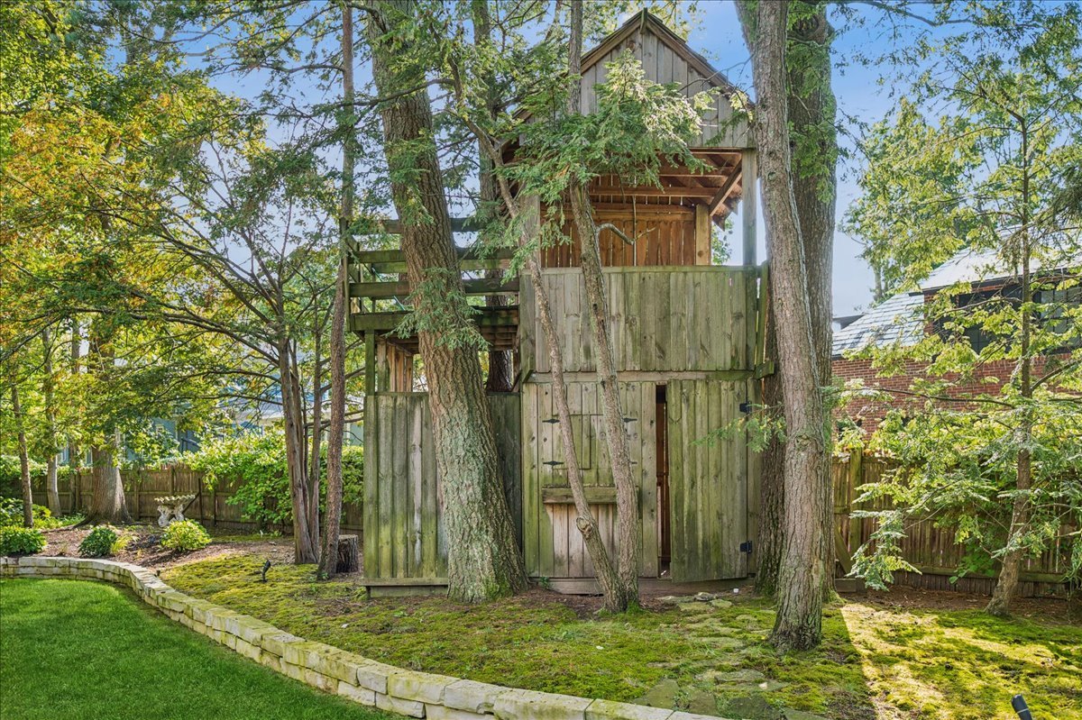 12672761 Property Photo 69