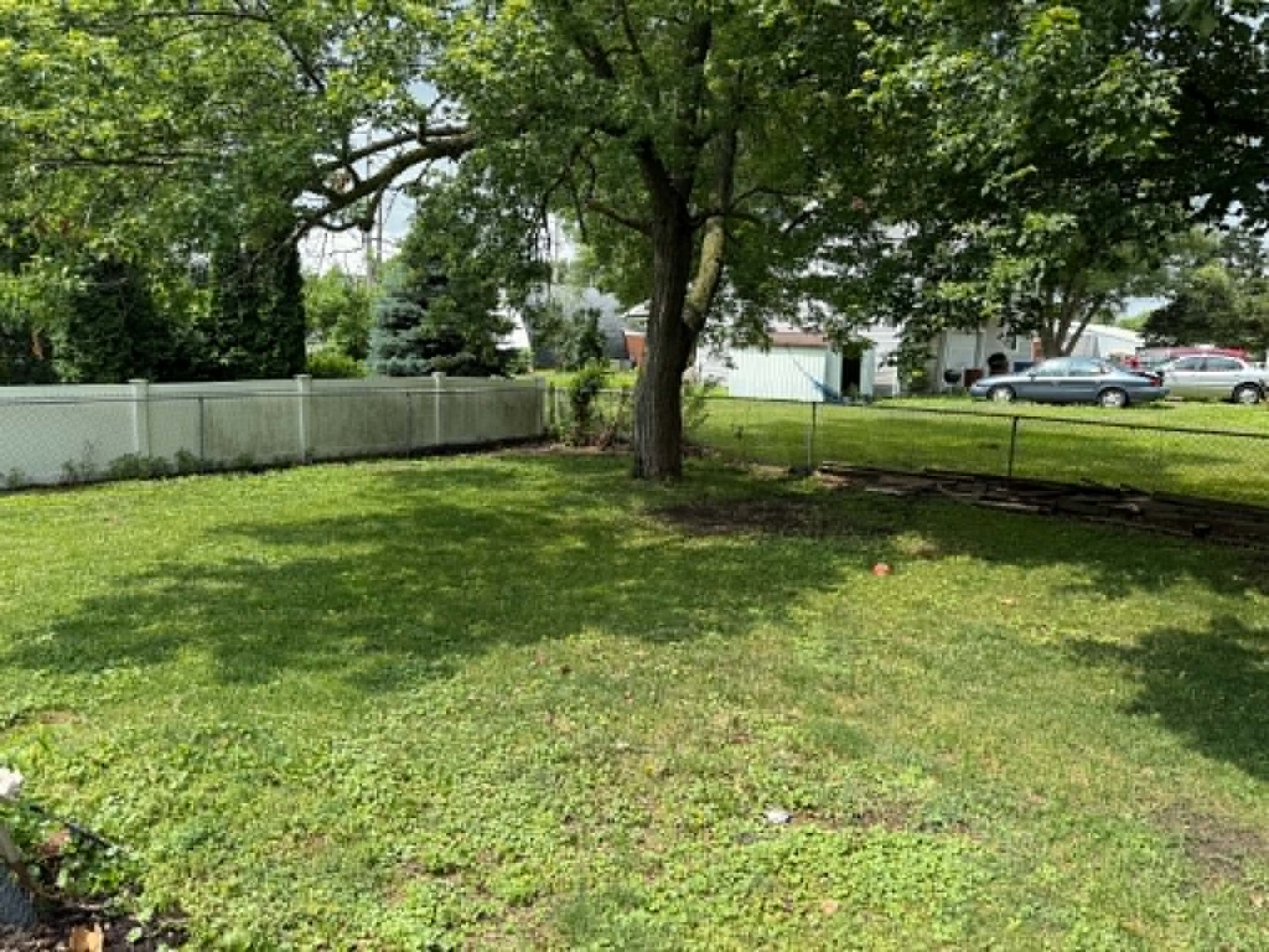 206 S Park Street Property Photo 4