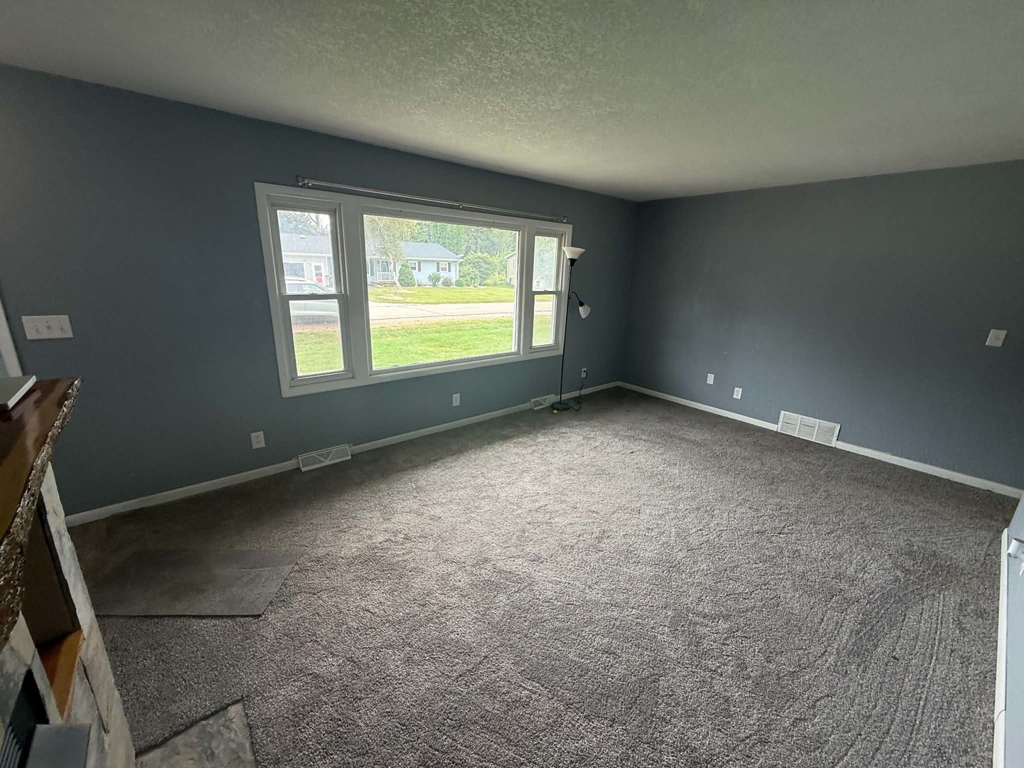 206 S Park Street Property Photo 6