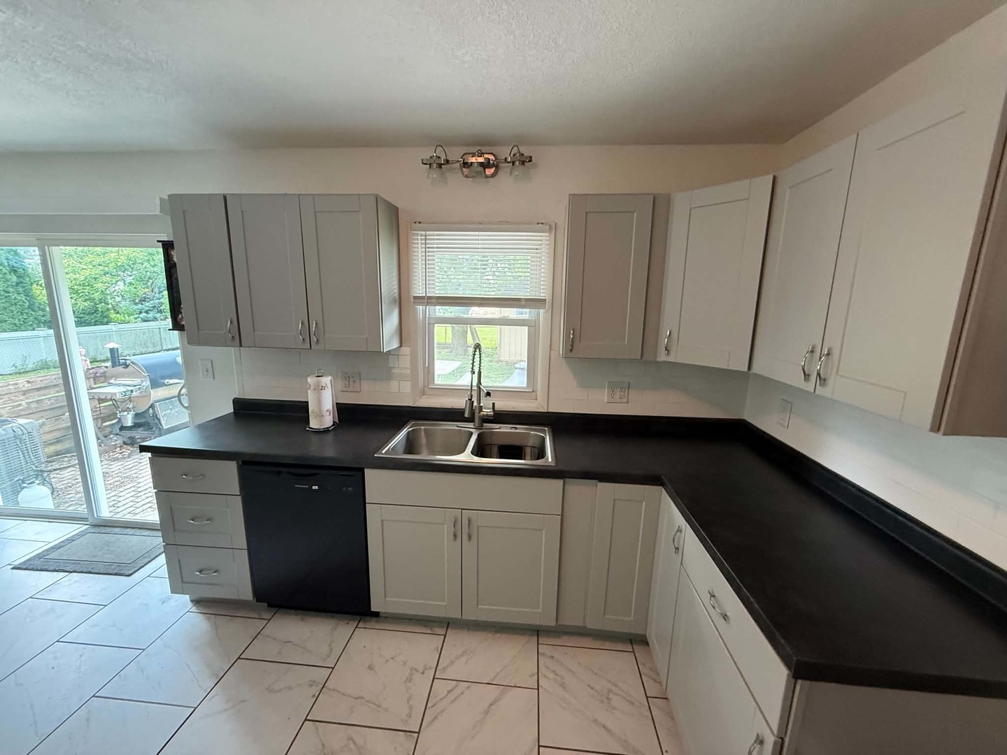 206 S Park Street Property Photo 11
