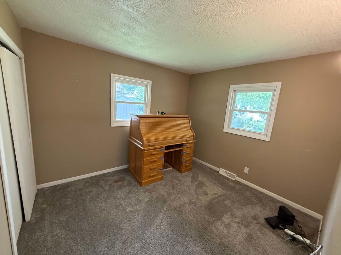 206 S Park Street Property Photo 24