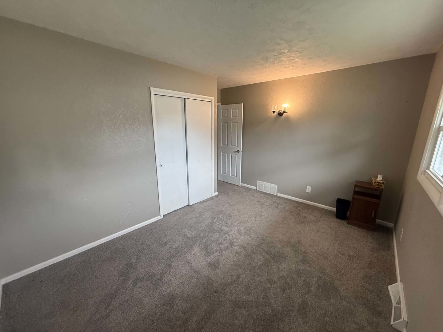 206 S Park Street Property Photo 25