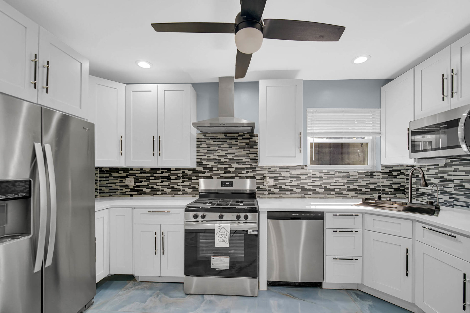 1249 W 97th Street Property Photo 5