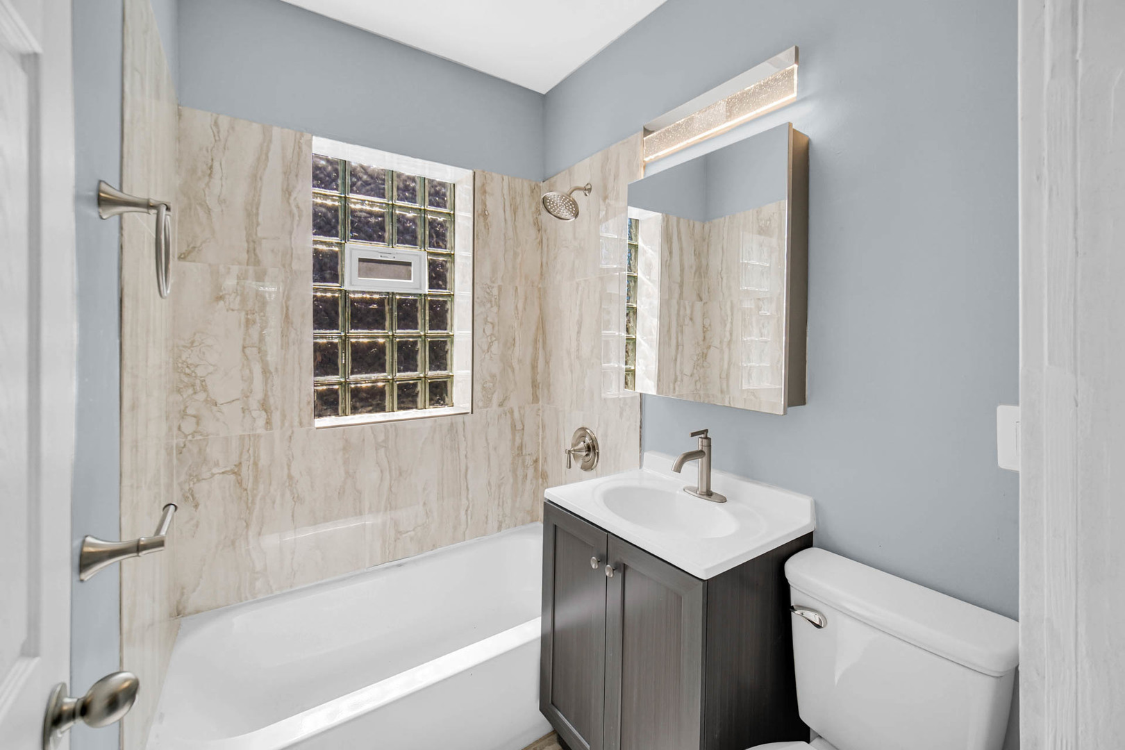 1249 W 97th Street Property Photo 10