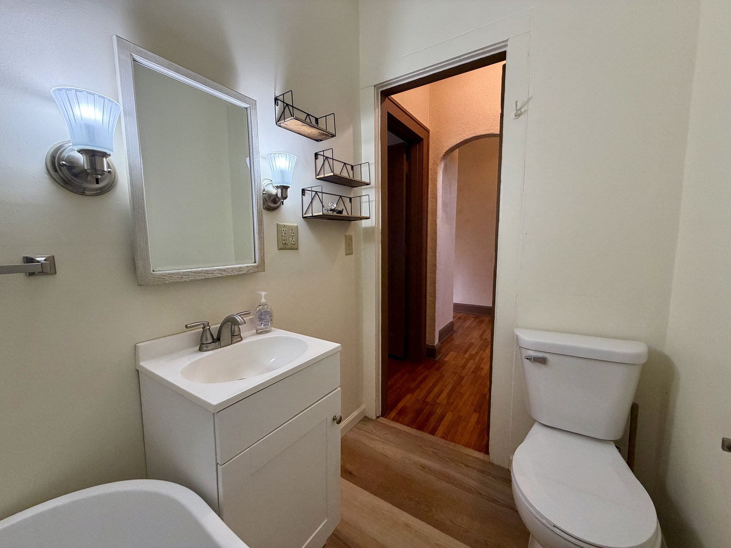 609 Dubois Street Property Photo 16