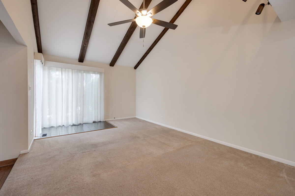 1525 Columbia Court Property Photo 7