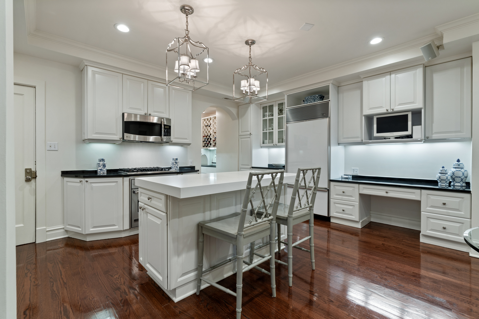 3500 N Lake Shore Drive 3c Property Photo 13