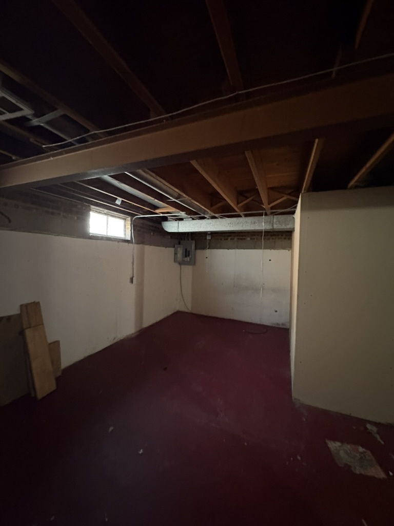 443 Grosvenor Place Property Photo 19