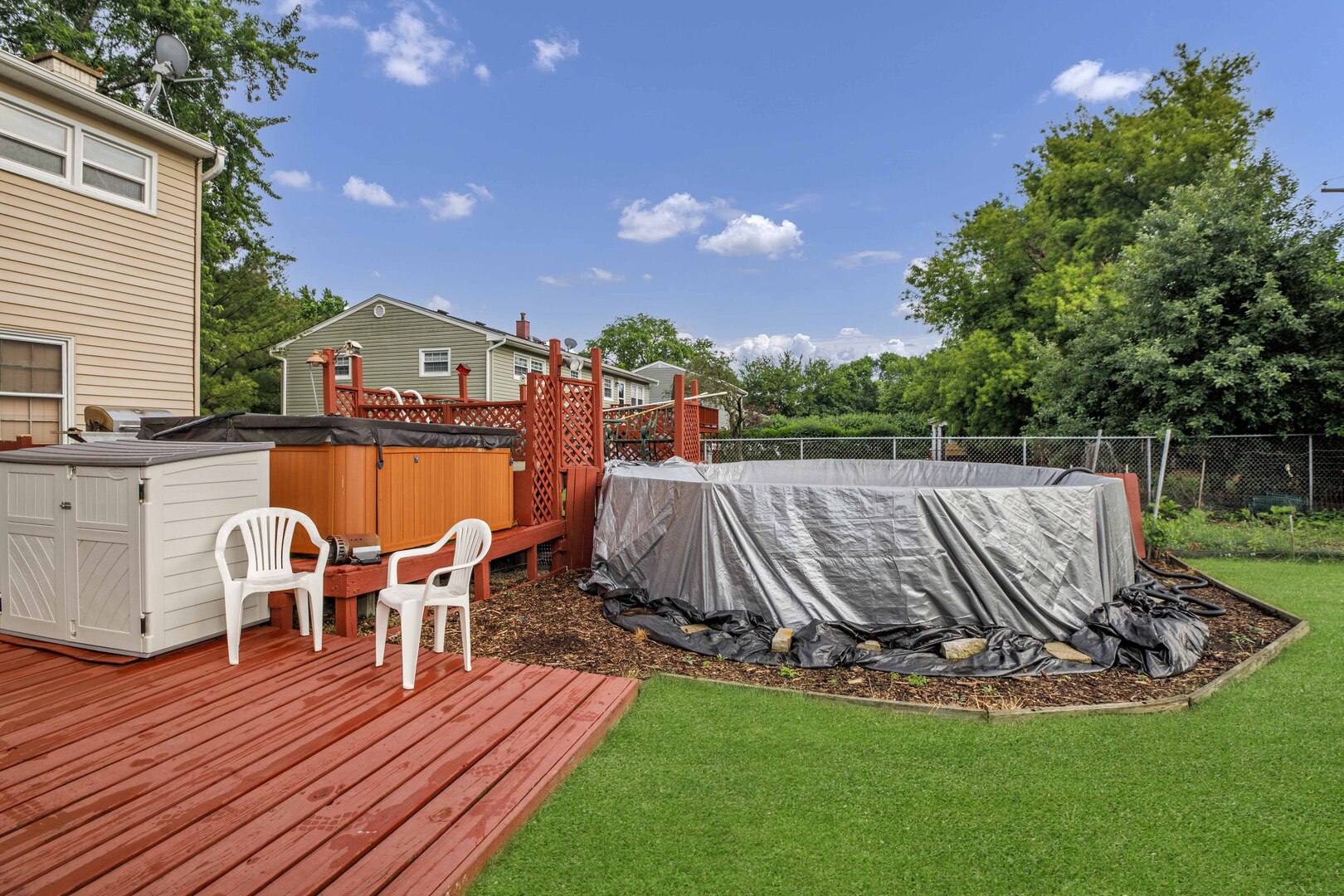 1751 Taft Avenue Property Photo 6