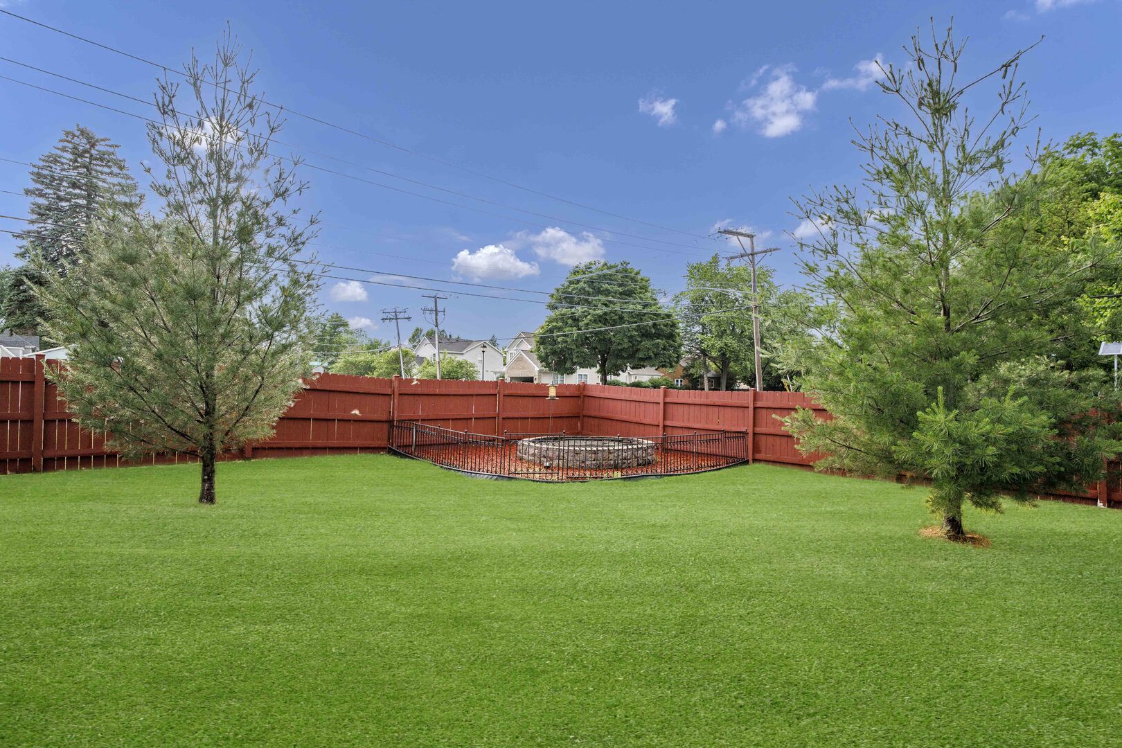 1751 Taft Avenue Property Photo 7