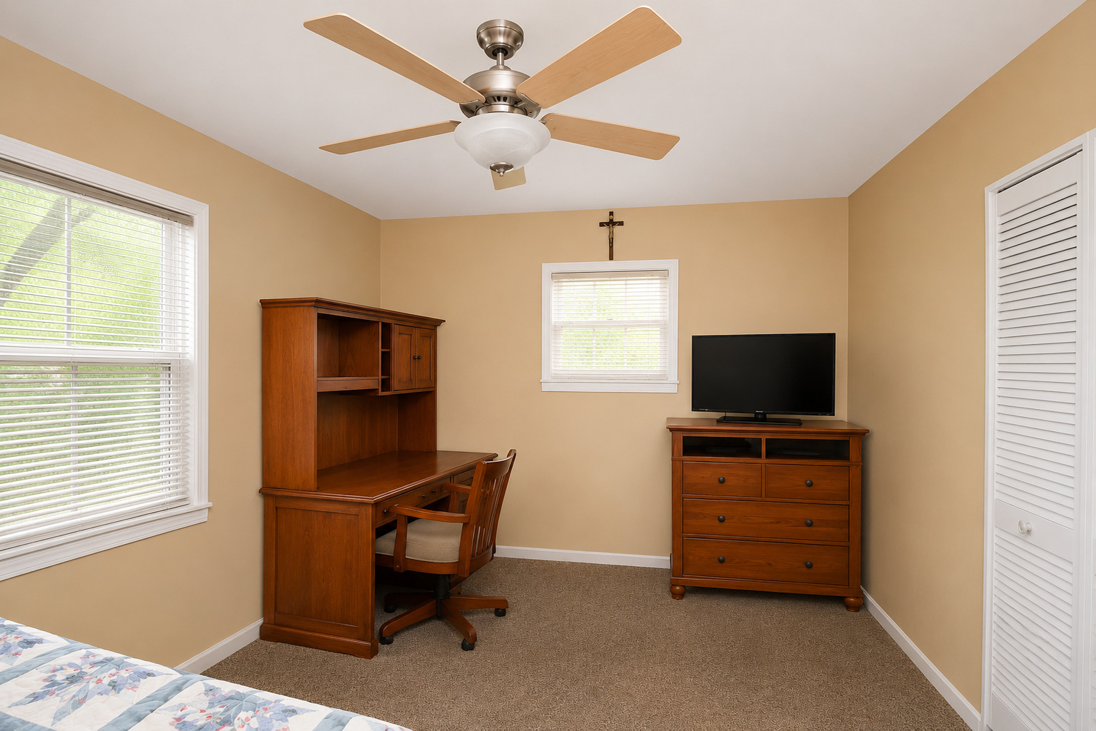 1751 Taft Avenue Property Photo 26