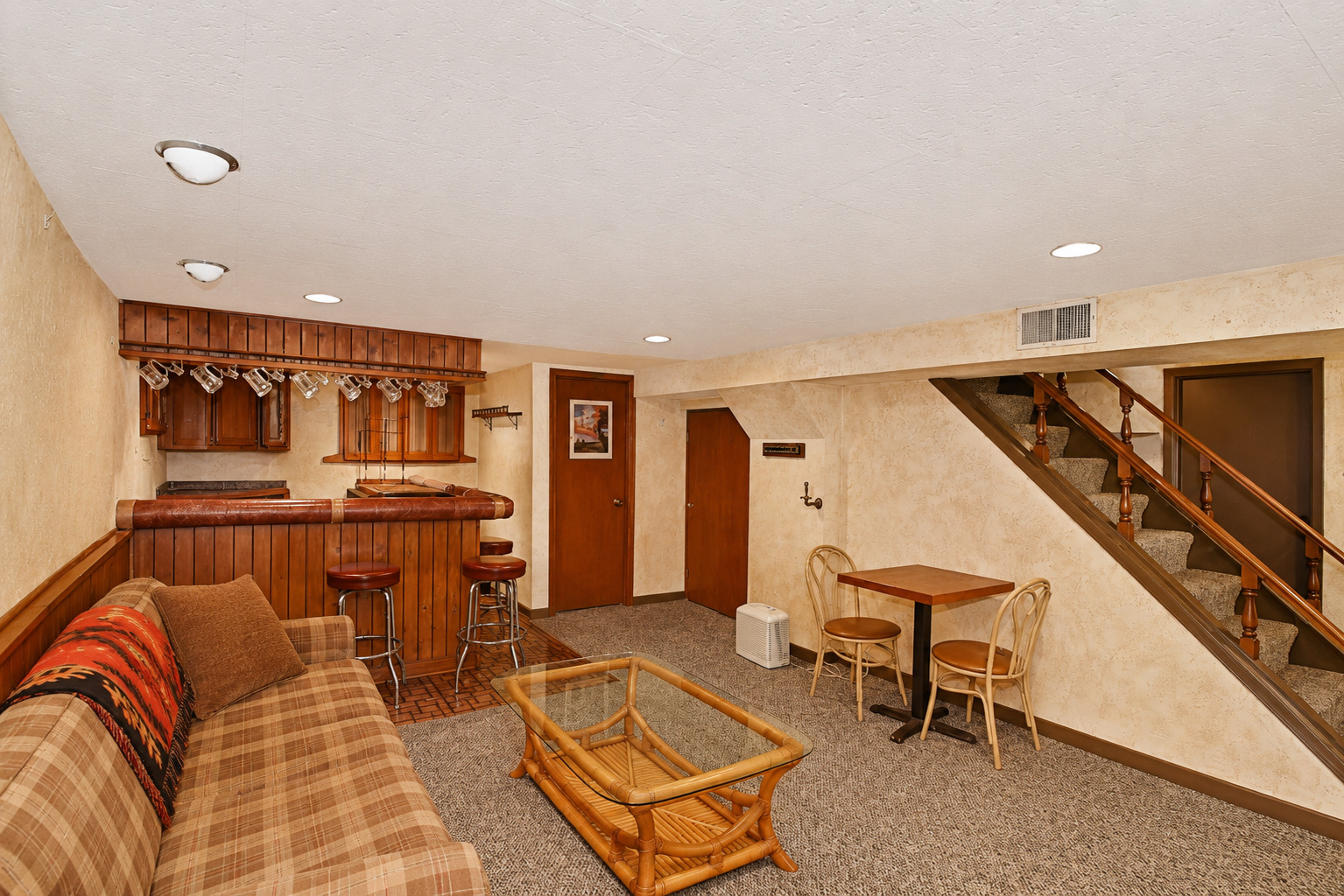 1751 Taft Avenue Property Photo 31