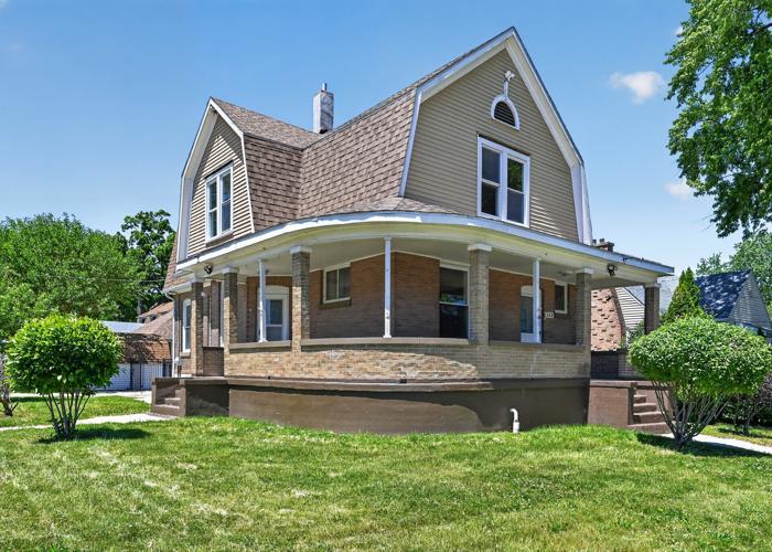 558 N Crystal Street Property Photo 4