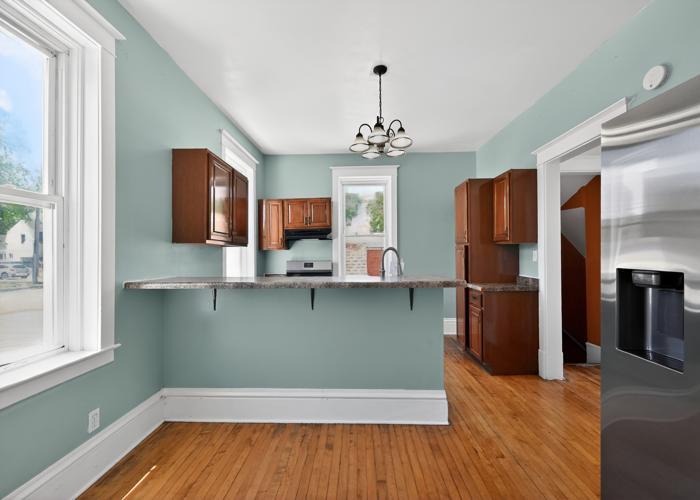 558 N Crystal Street Property Photo 11