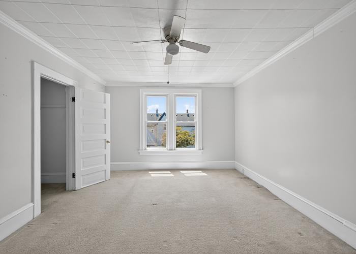 558 N Crystal Street Property Photo 14