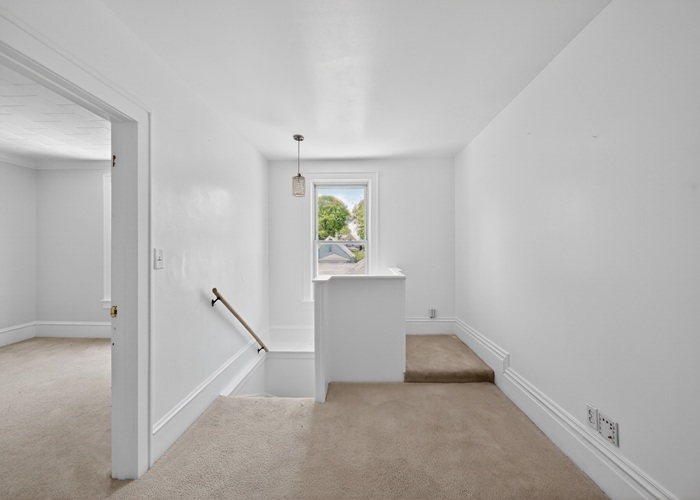 558 N Crystal Street Property Photo 21
