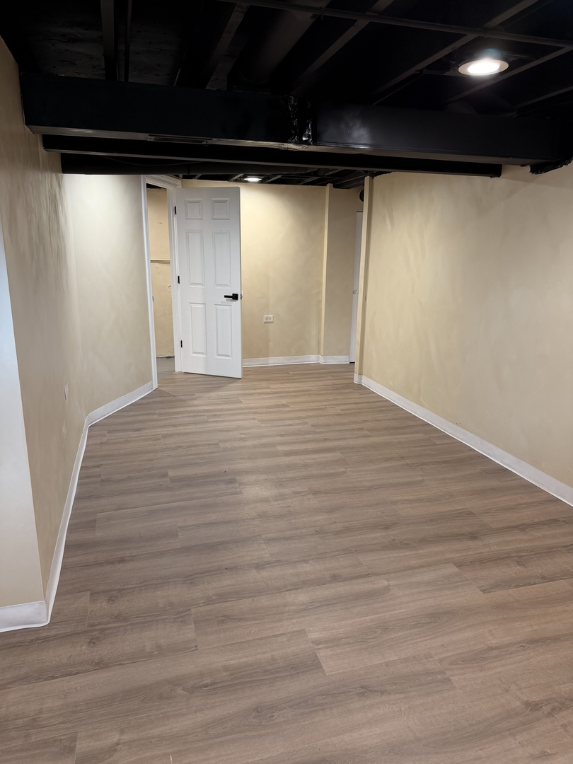 461 E Fullerton Avenue Property Photo 20