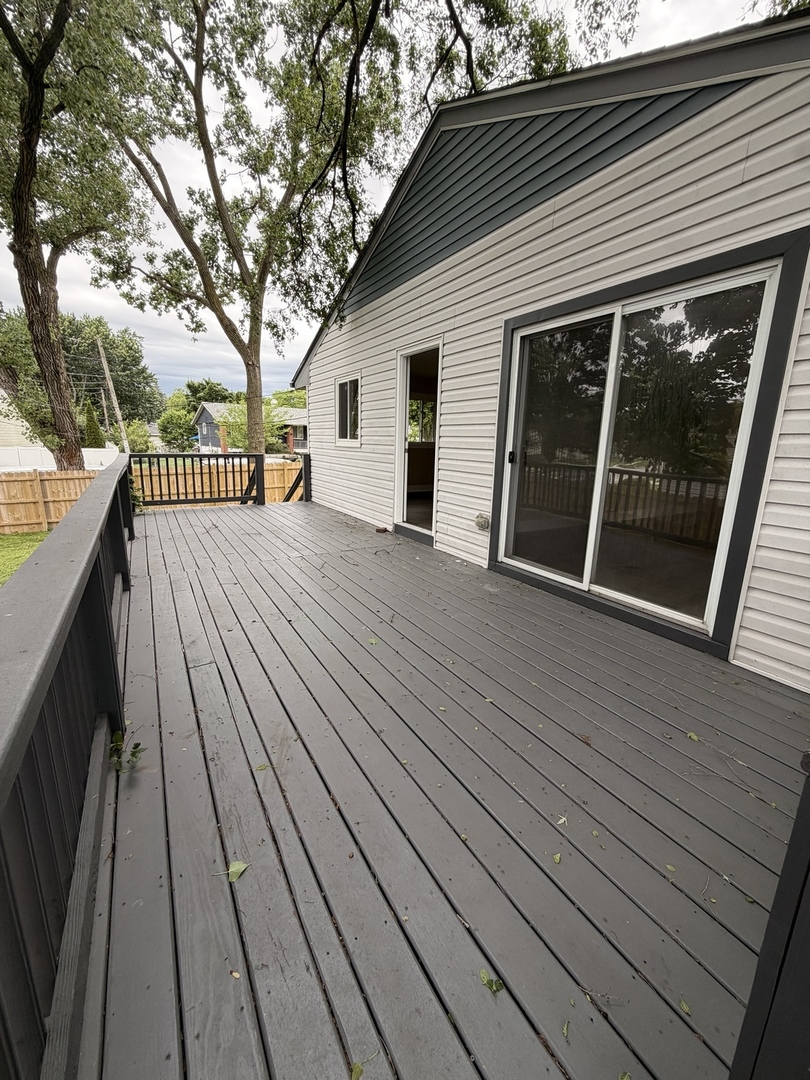 461 E Fullerton Avenue Property Photo 22
