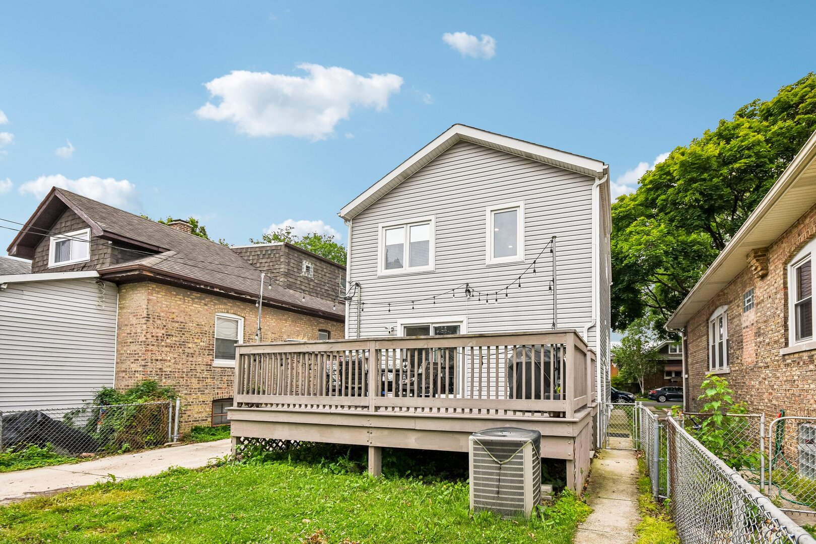 3531 Scoville Avenue Property Photo 19