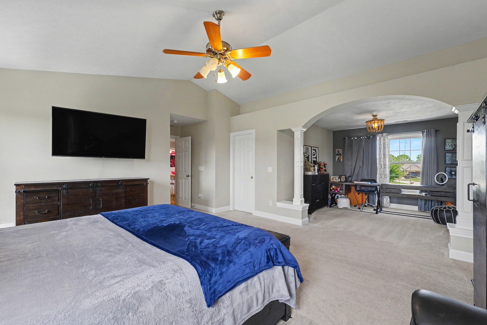 2421 Stricker Lane Property Photo 24