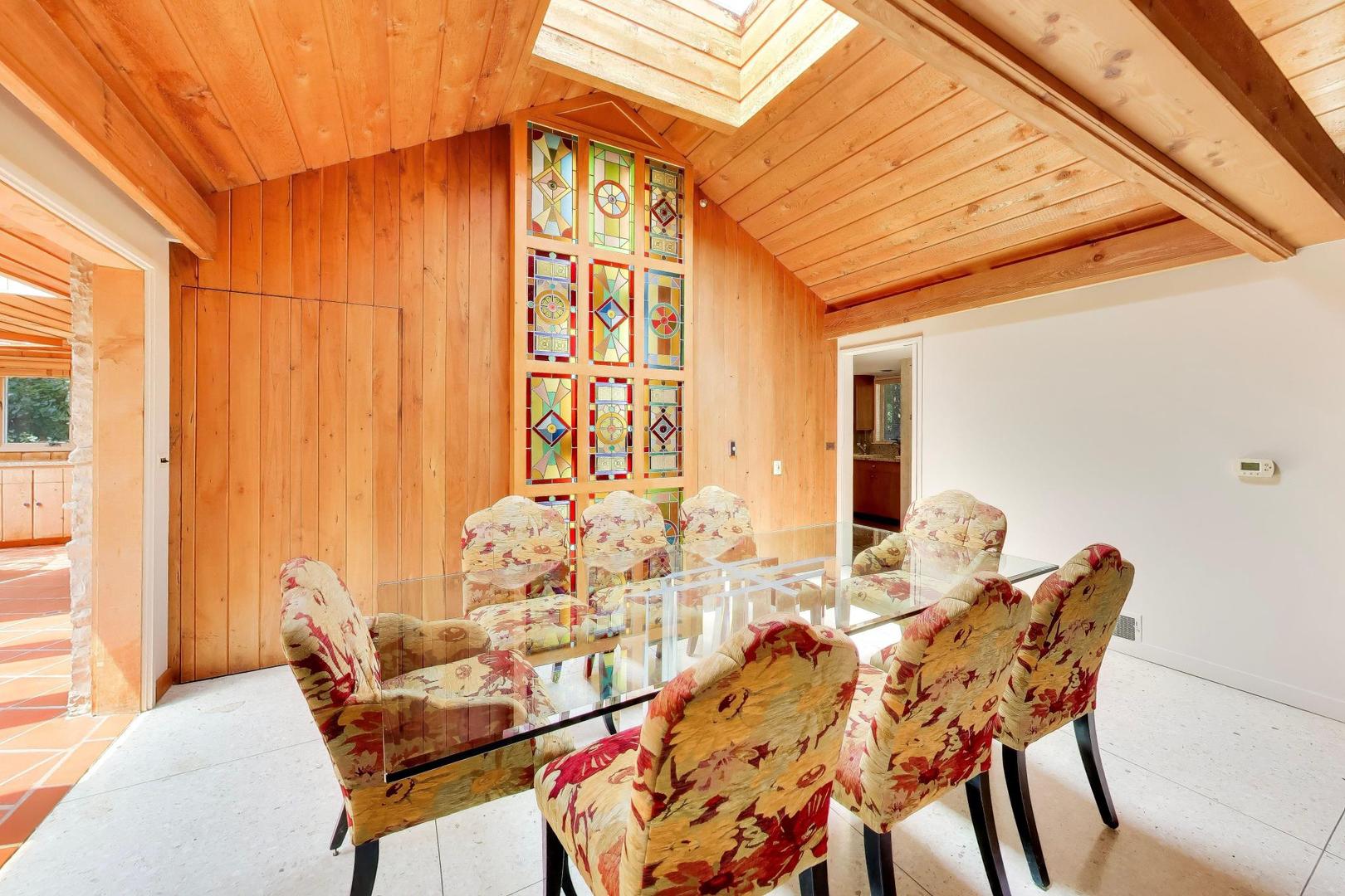 42 Woodley Road Property Photo 12