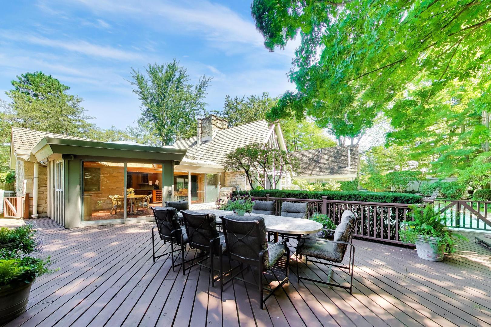 42 Woodley Road Property Photo 42