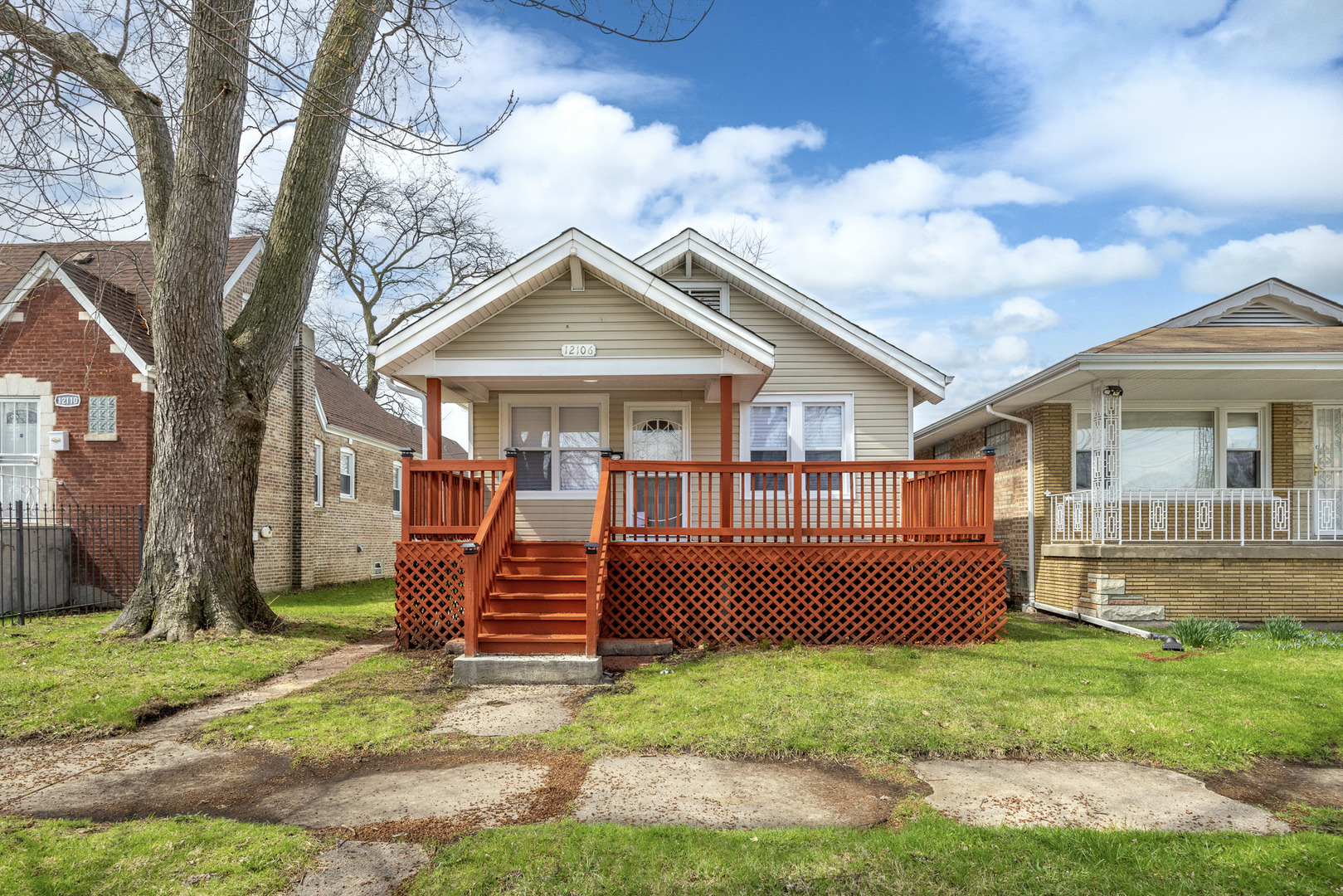 12106 S Emerald Avenue Property Photo 1