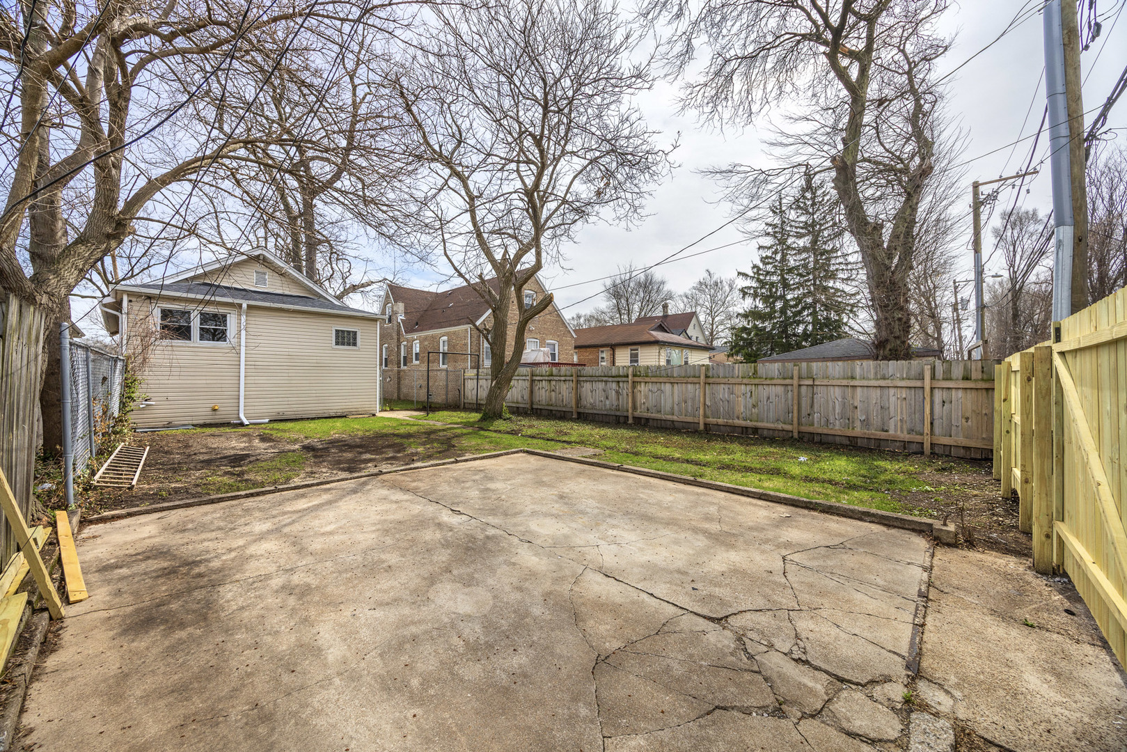 12106 S Emerald Avenue Property Photo 18
