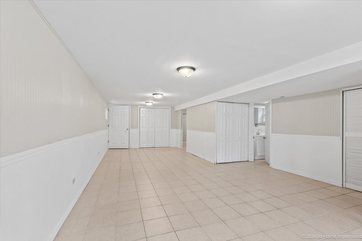 7320 W 58th Street Property Photo 18