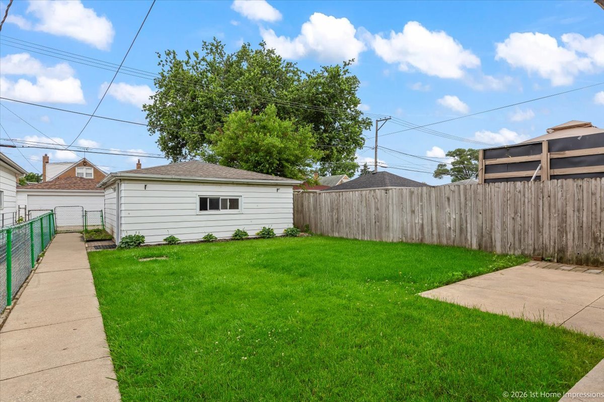 7320 W 58th Street Property Photo 21