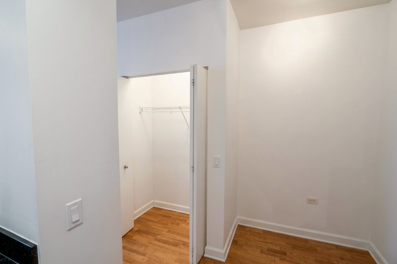 100 E 14th Street 1808 Property Photo 14