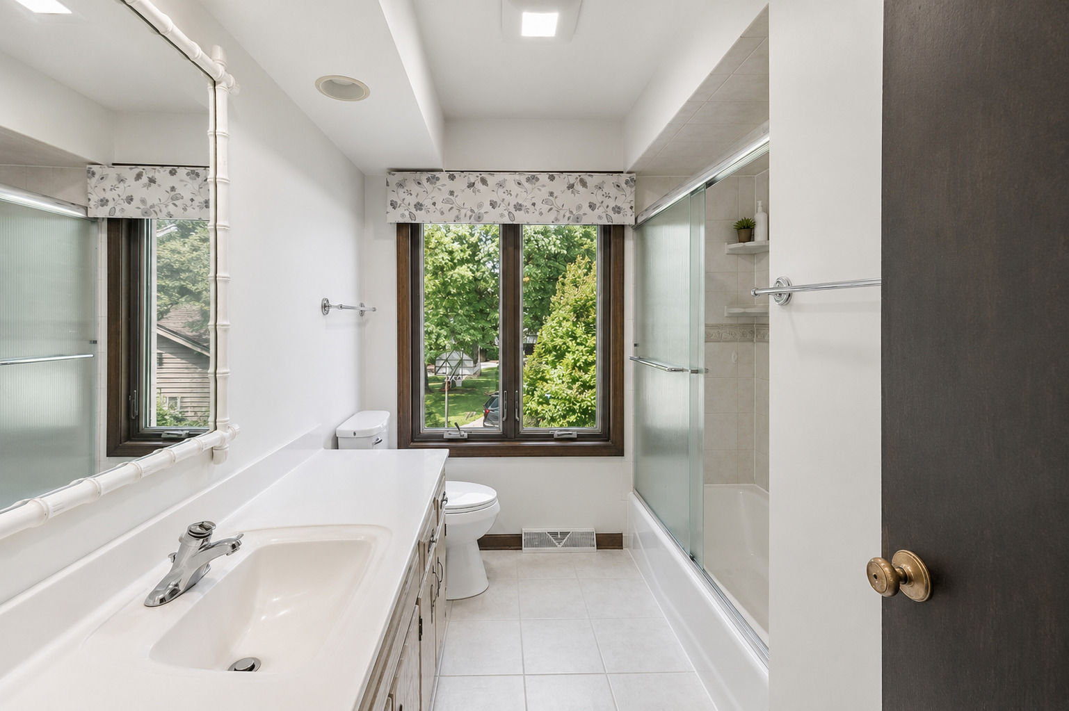 150 Shady Lane Property Photo 33