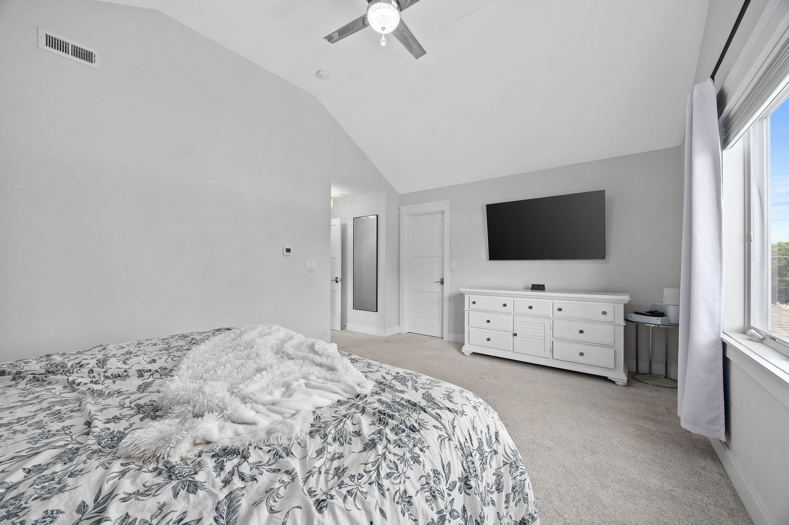 997 Florence Street Property Photo 27