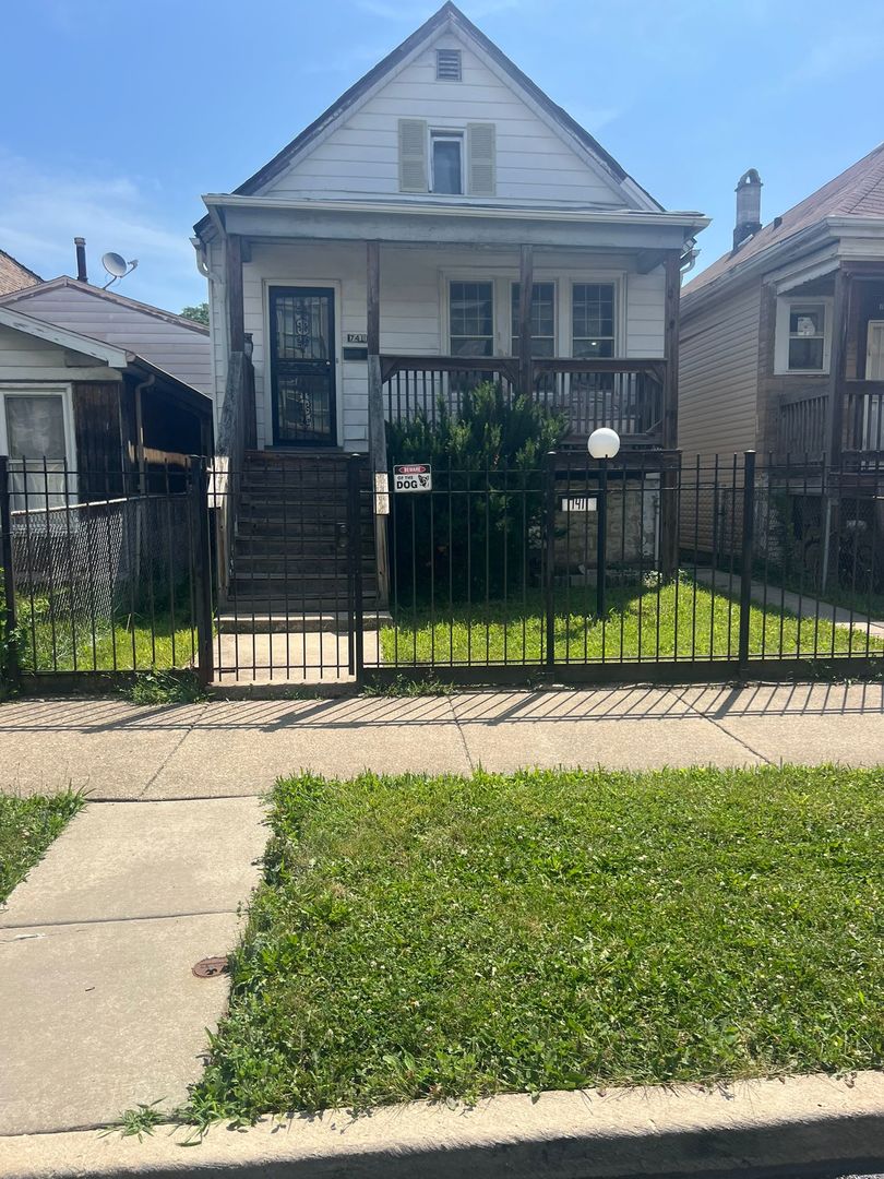7411 S MORGAN Street Property Photo 1